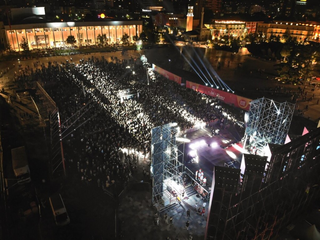 Coca-Cola Summer Festival 2019 - Crowd - 1